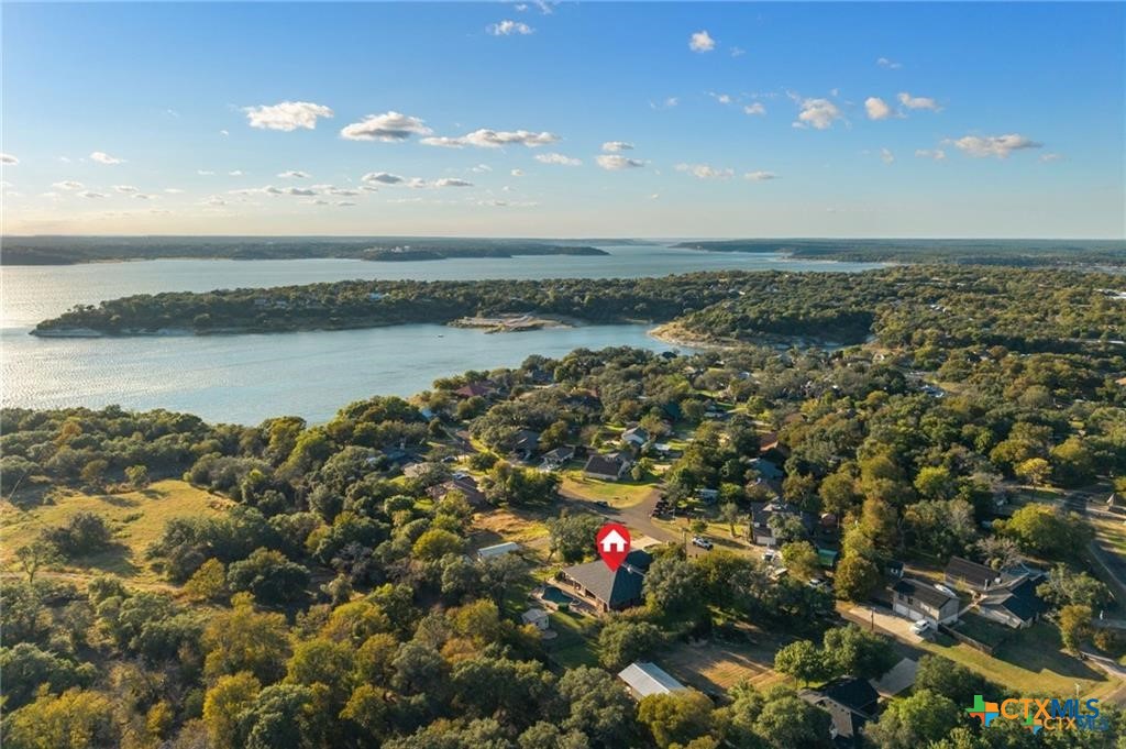 686 Benchmark Trail Property Photo 42
