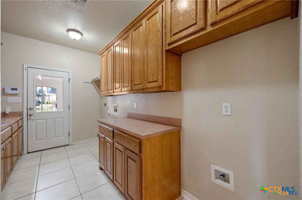 686 Benchmark Trail Property Photo 46