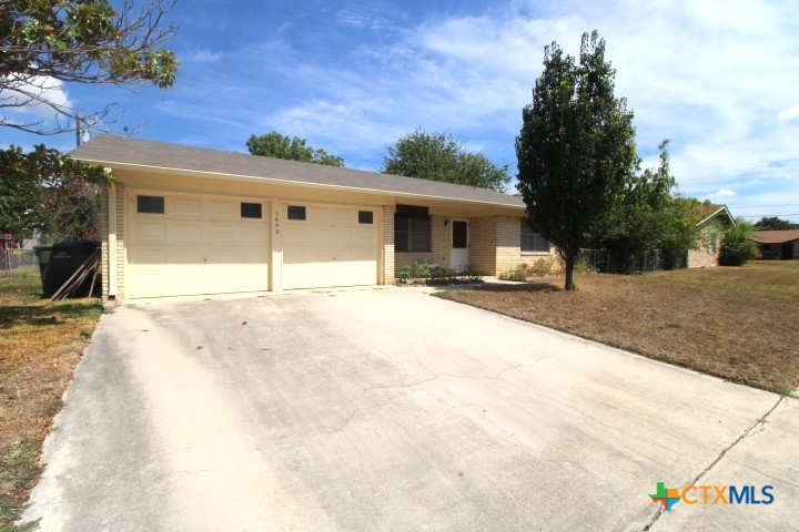 1603 Hughes Avenue Property Photo 3