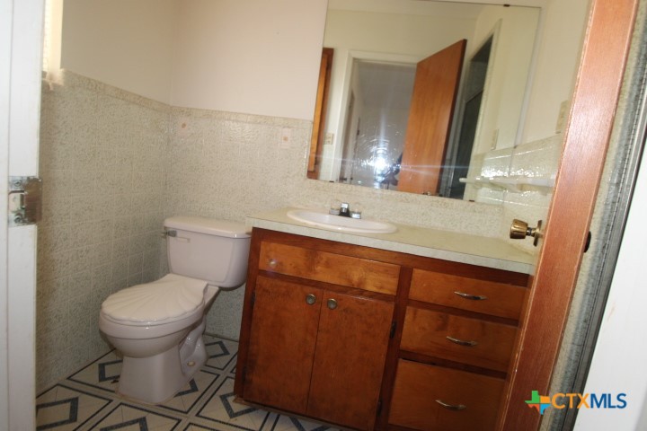1603 Hughes Avenue Property Photo 12