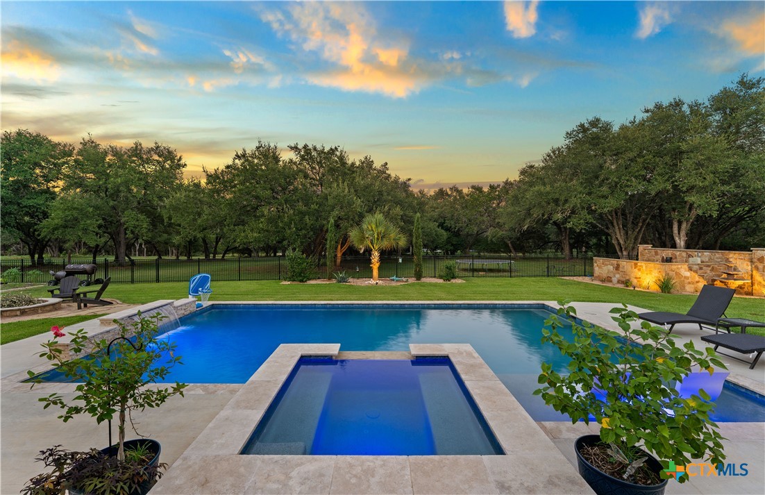 3041 Rolling Meadow Drive Property Photo 4