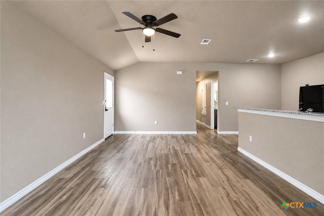 1204 N 18th Street B Property Photo 3