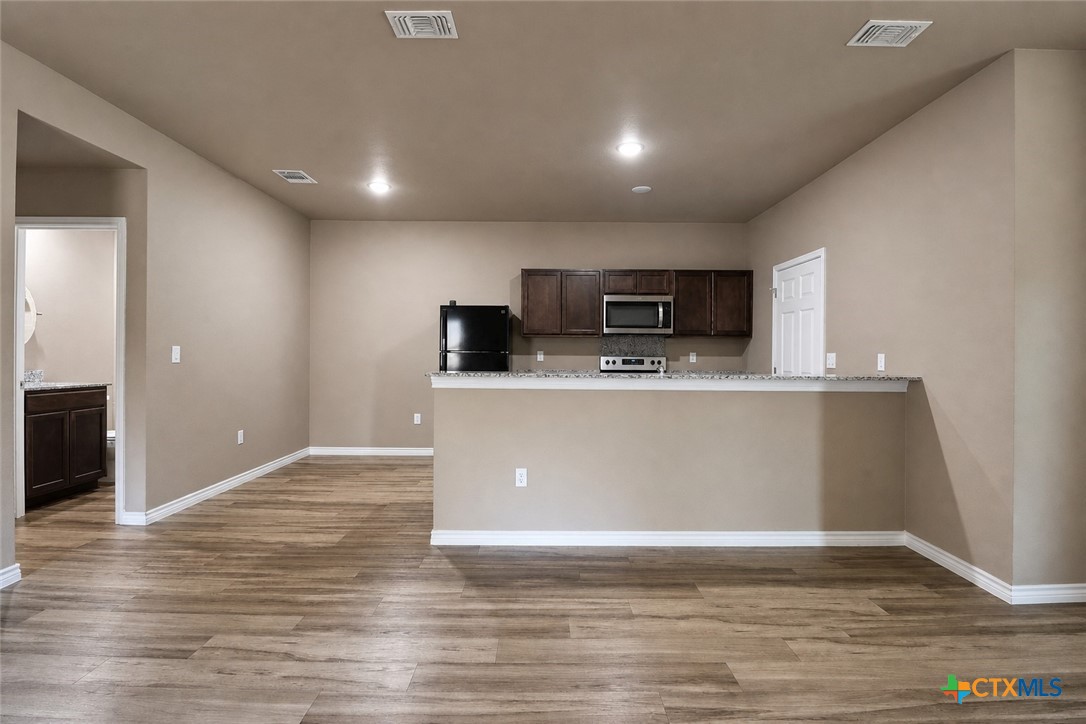 1204 N 18th Street B Property Photo 4