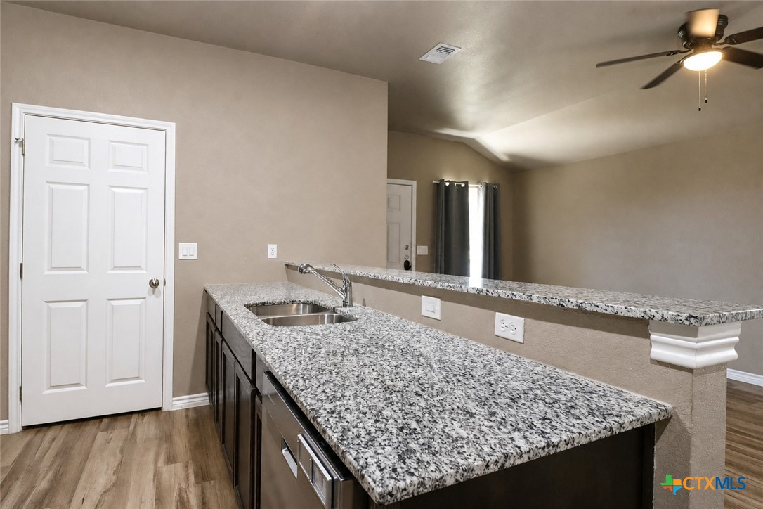 1204 N 18th Street B Property Photo 8