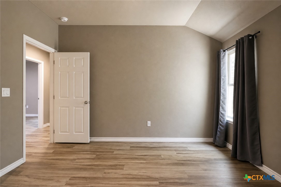 1204 N 18th Street B Property Photo 12