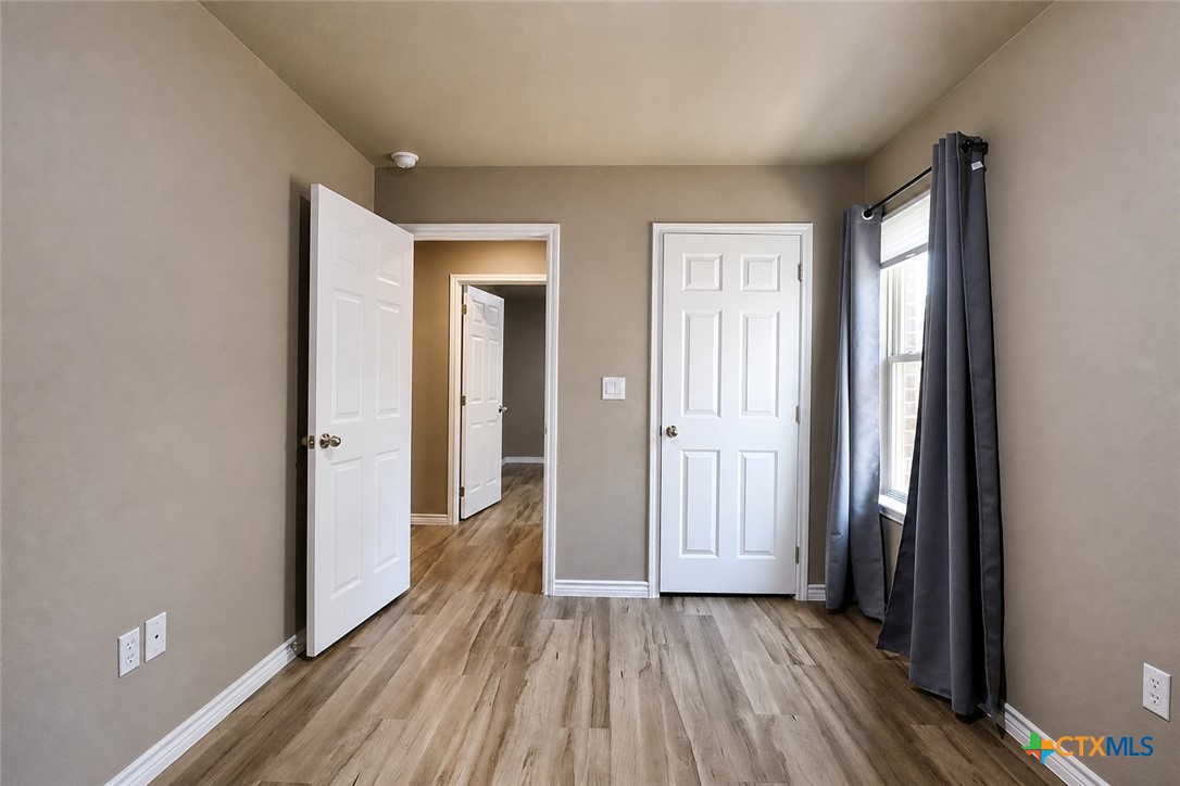 1204 N 18th Street B Property Photo 17