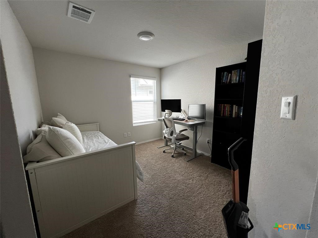 621193 Property Photo 3