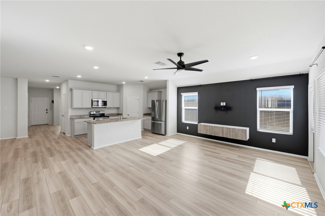 621193 Property Photo 6