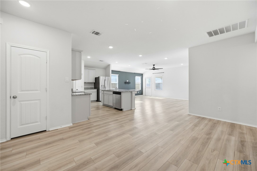 621193 Property Photo 18