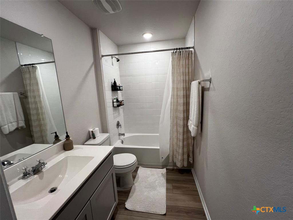621193 Property Photo 30