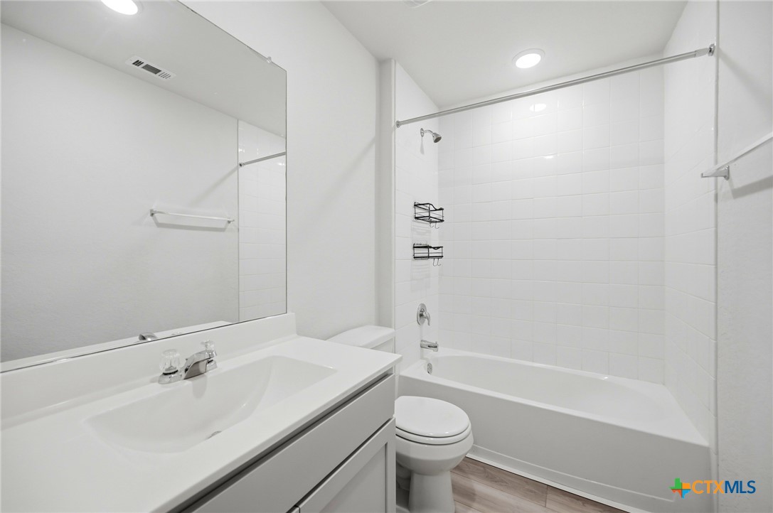 621193 Property Photo 32