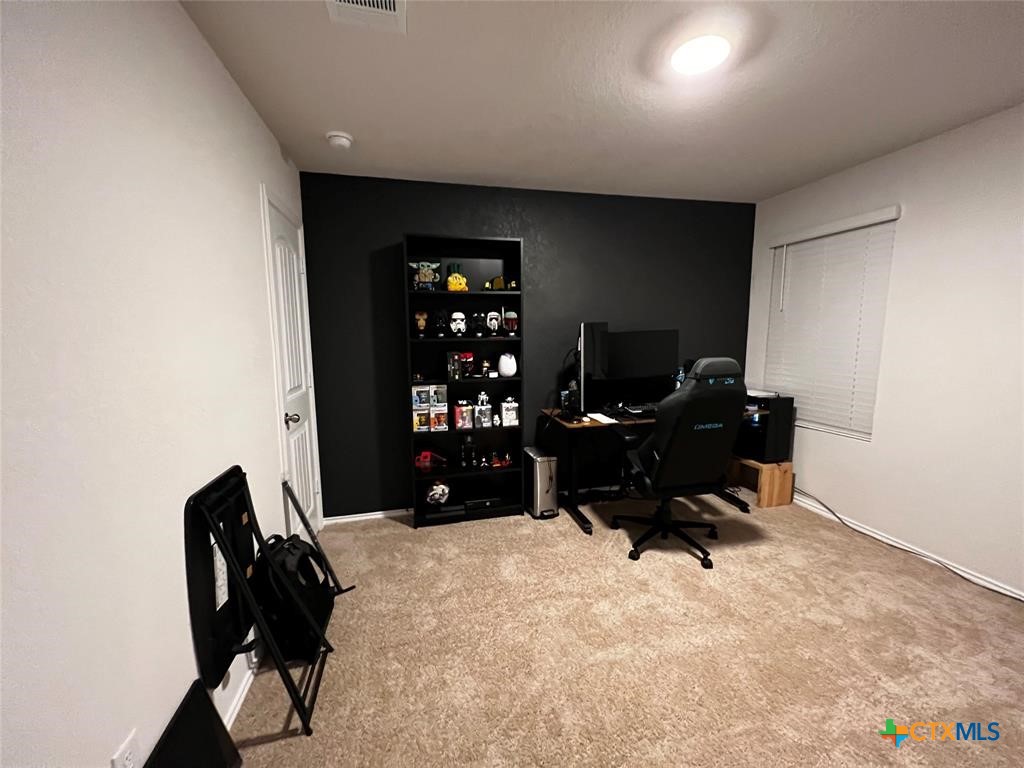 621193 Property Photo 33