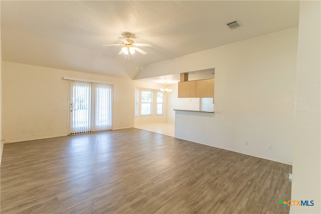 4514 Hondo Drive Property Photo 13