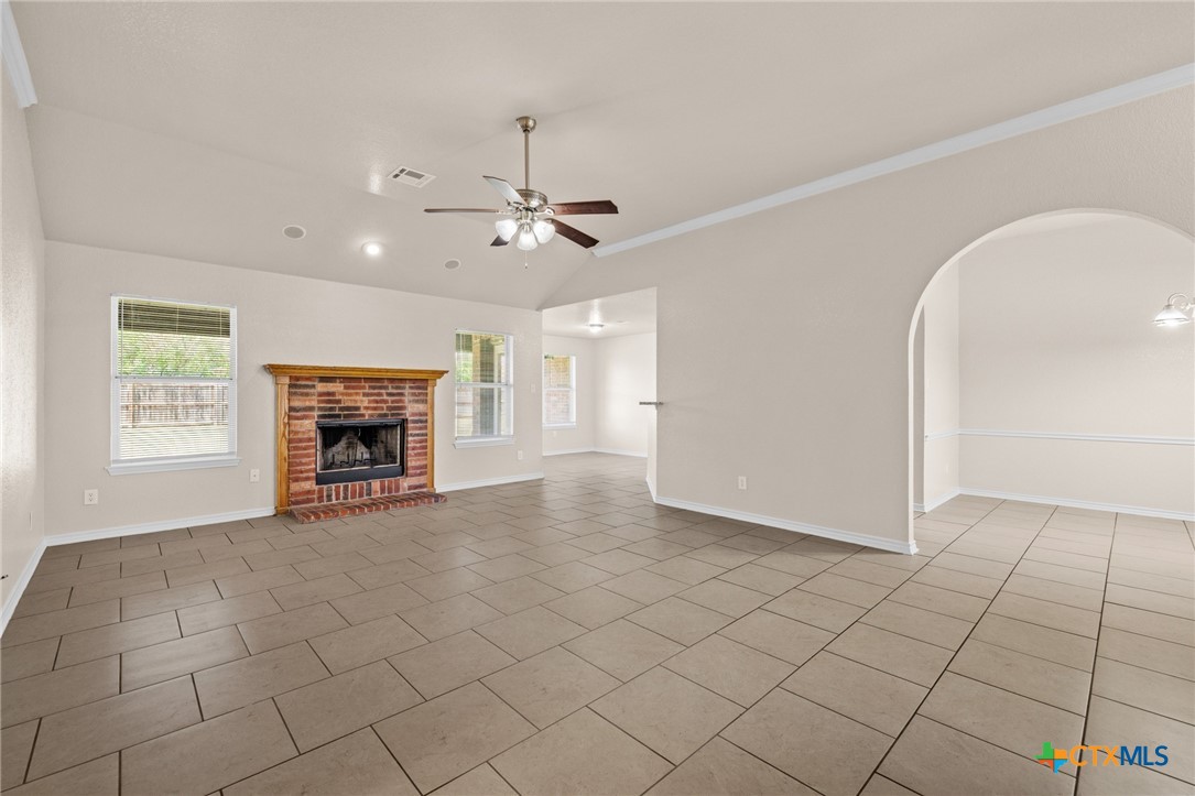 3601 Barbed Wire Drive Property Photo 8