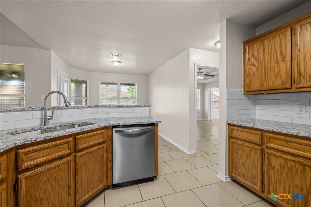 3601 Barbed Wire Drive Property Photo 15