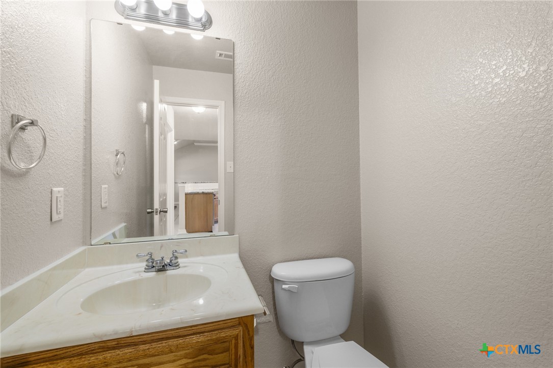 3601 Barbed Wire Drive Property Photo 18