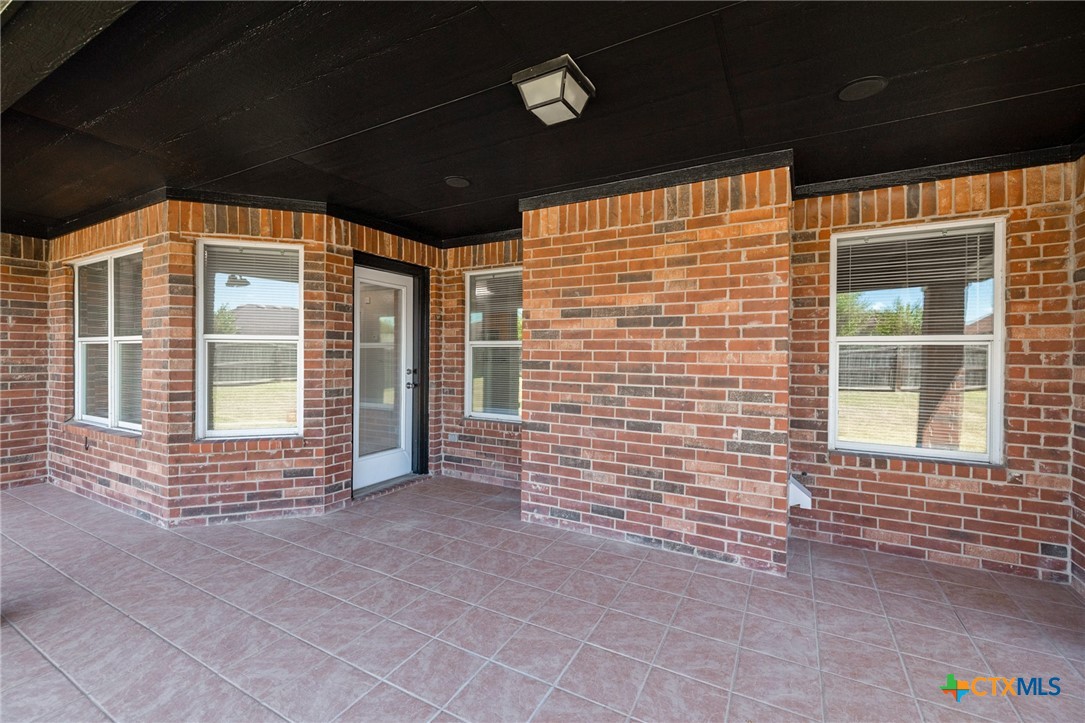 3601 Barbed Wire Drive Property Photo 28