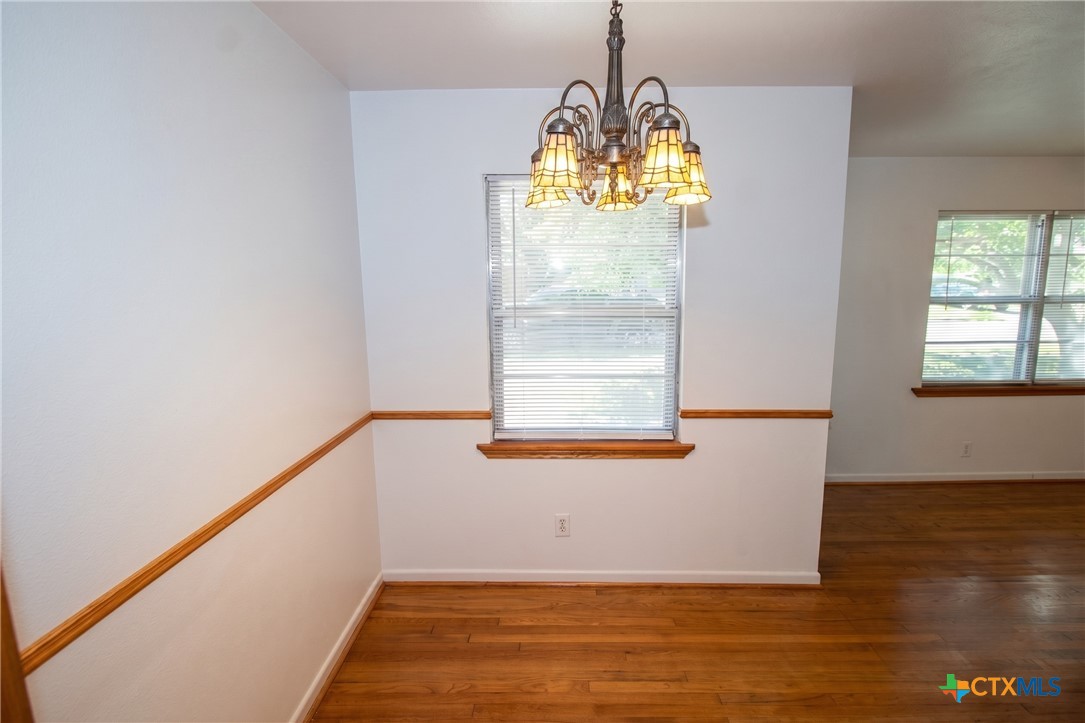 606 S 3rd Street Property Photo 4