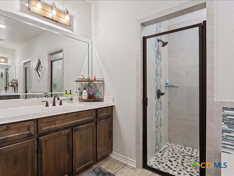 7711 Silicon Drive Property Photo 10