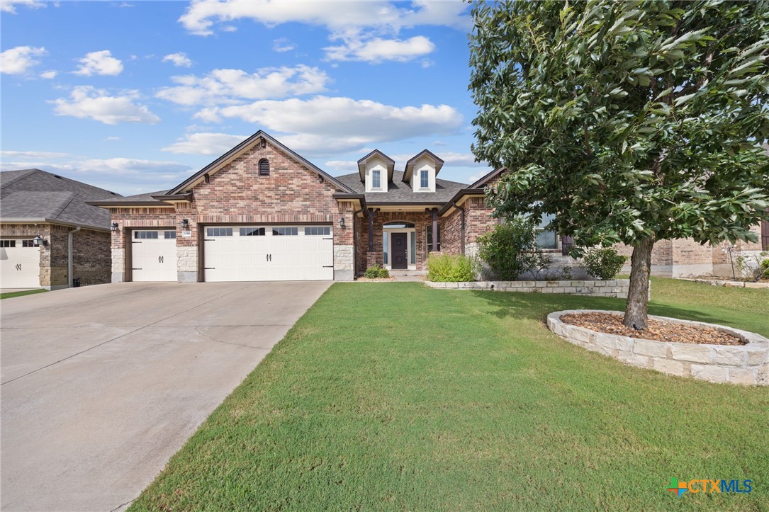 5510 Juno Drive Property Photo 1