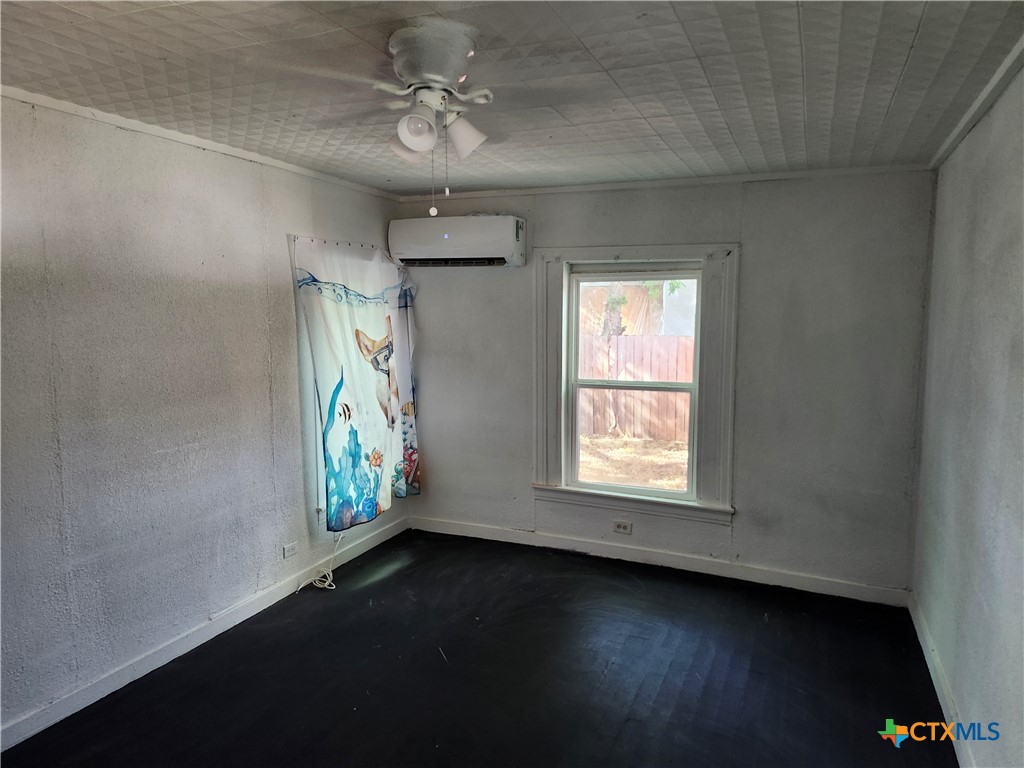 1116 S 2nd Street Property Photo 5