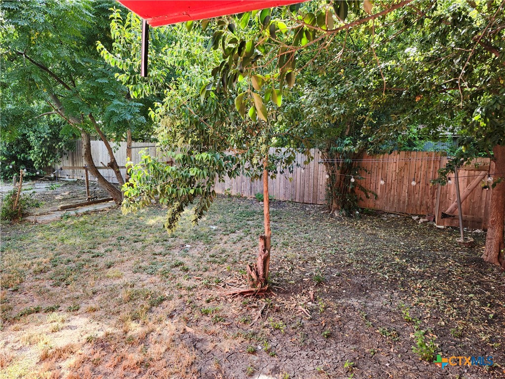 1116 S 2nd Street Property Photo 7