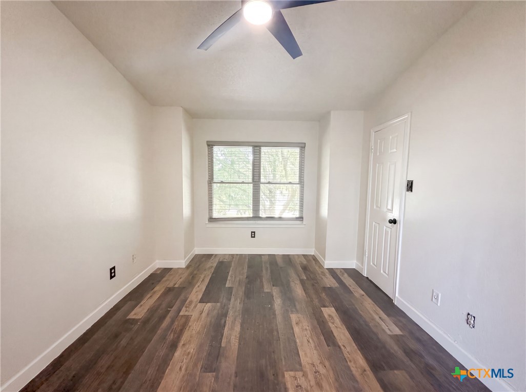 2505 Lain Drive Property Photo 4