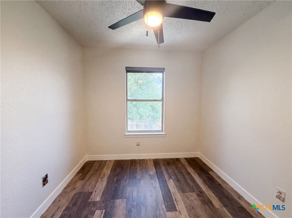 2505 Lain Drive Property Photo 8