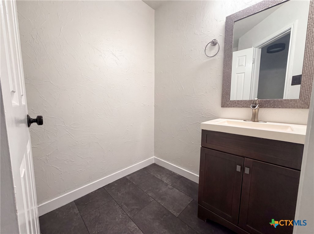 2505 Lain Drive Property Photo 13