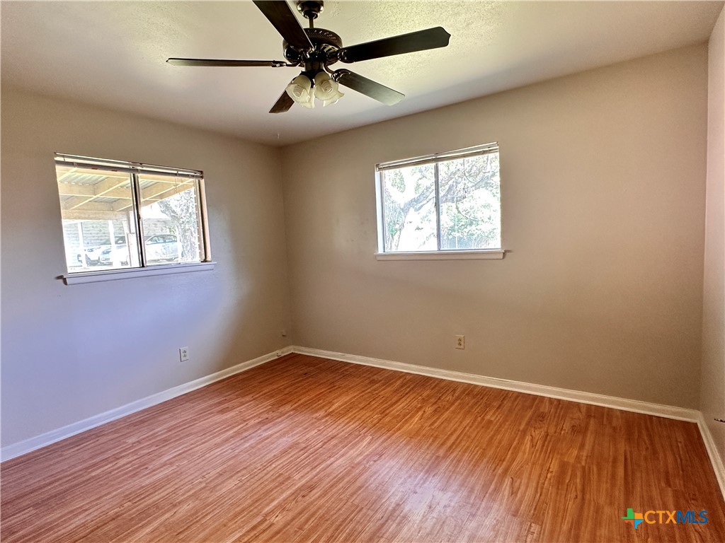 1009 Hazelton Street Property Photo 5
