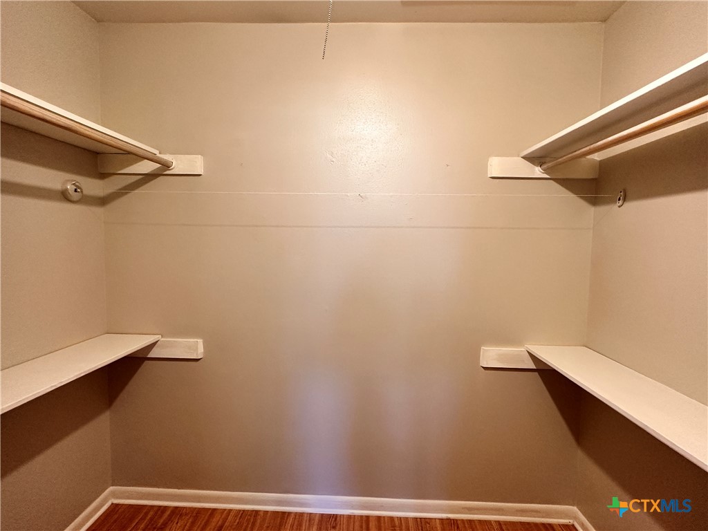 1009 Hazelton Street Property Photo 6