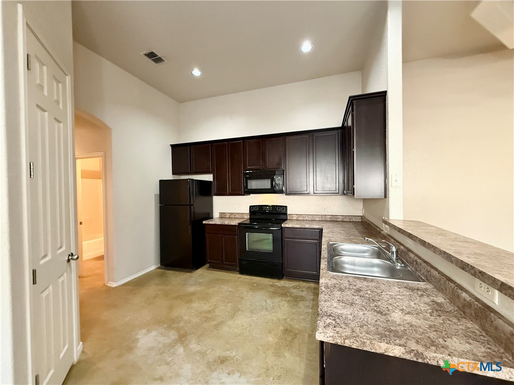 331 Oelkers Drive A Property Photo 4