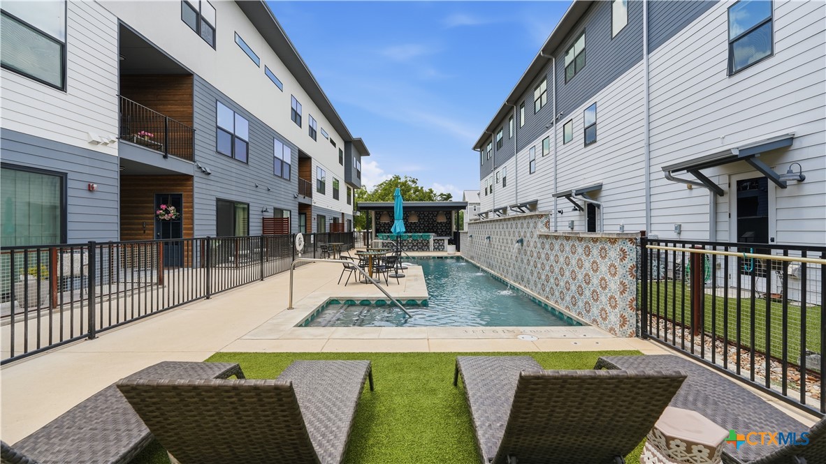 653 Stadtbach Street Property Photo 43