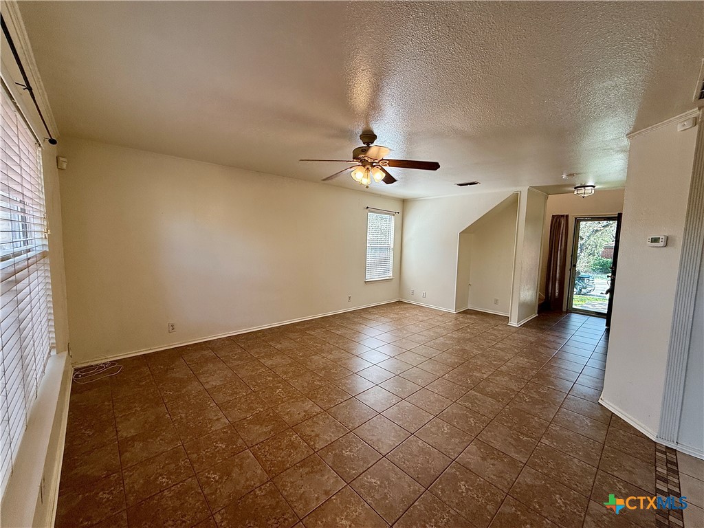 8219 Shooting Quail Property Photo 3
