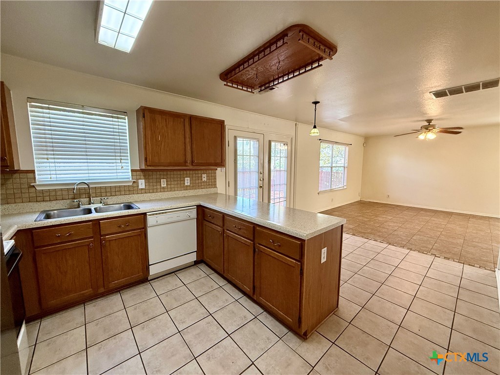 8219 Shooting Quail Property Photo 8