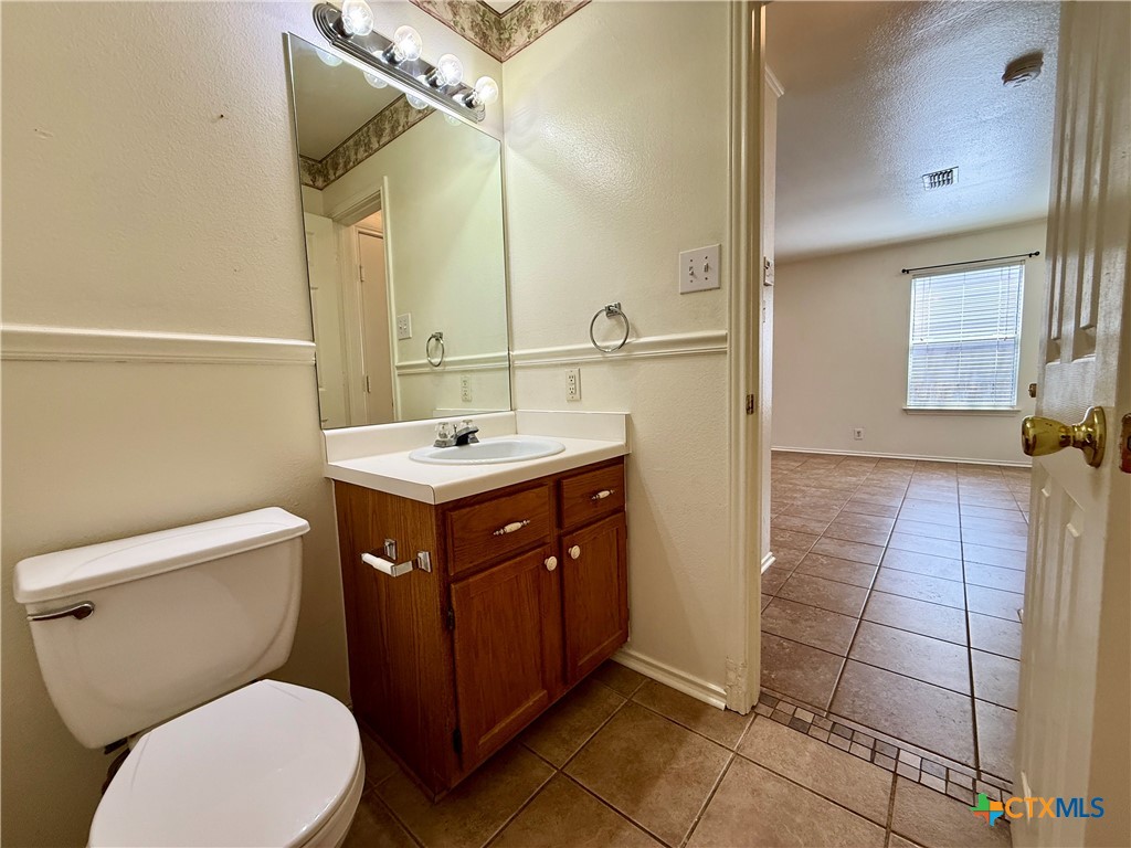 8219 Shooting Quail Property Photo 11