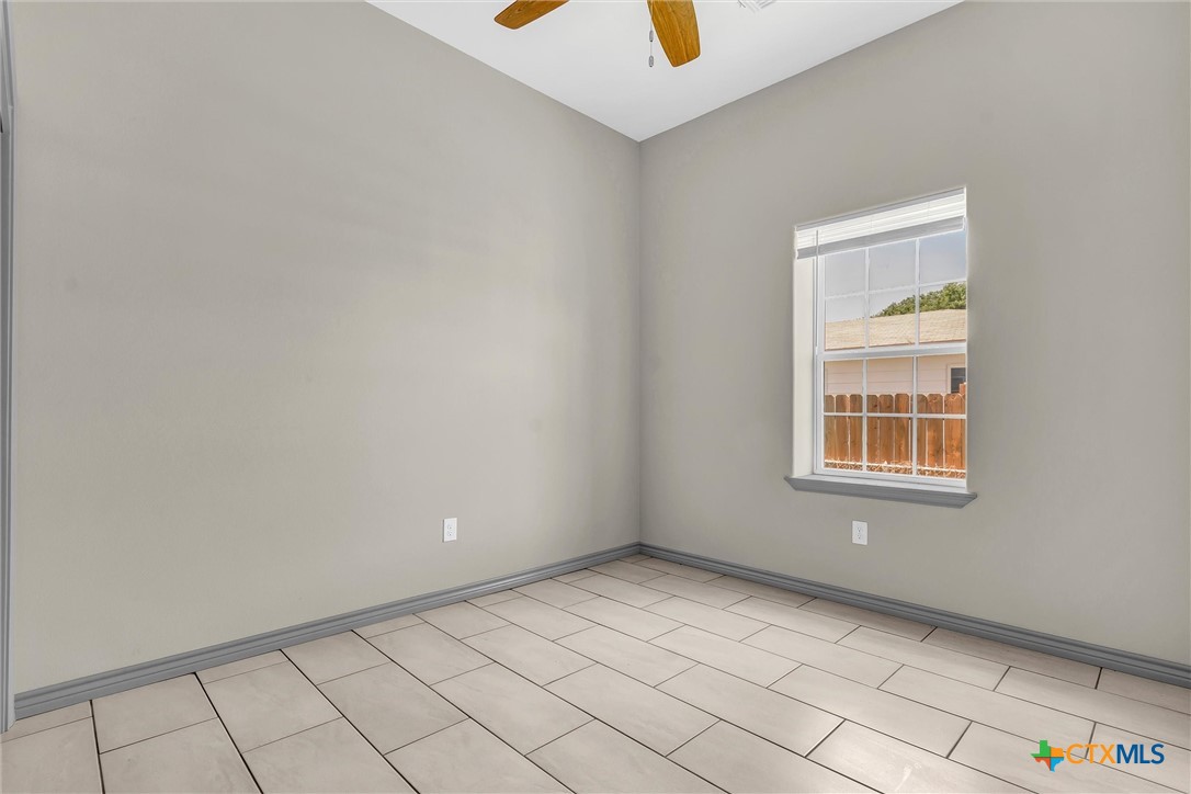 504 S 1st Street Property Photo 17