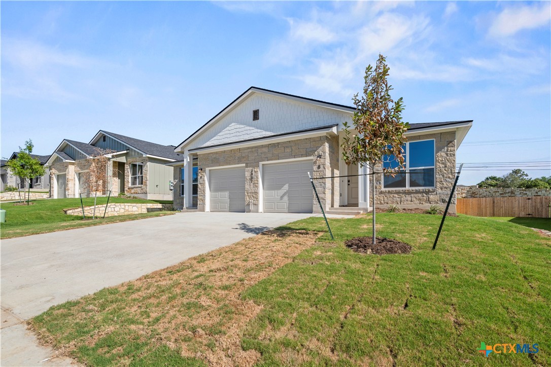 3904 Sugar Hackberry Trail Property Photo 3