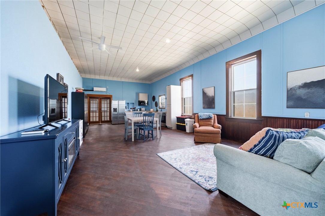 117 Fm 183 Property Photo 15