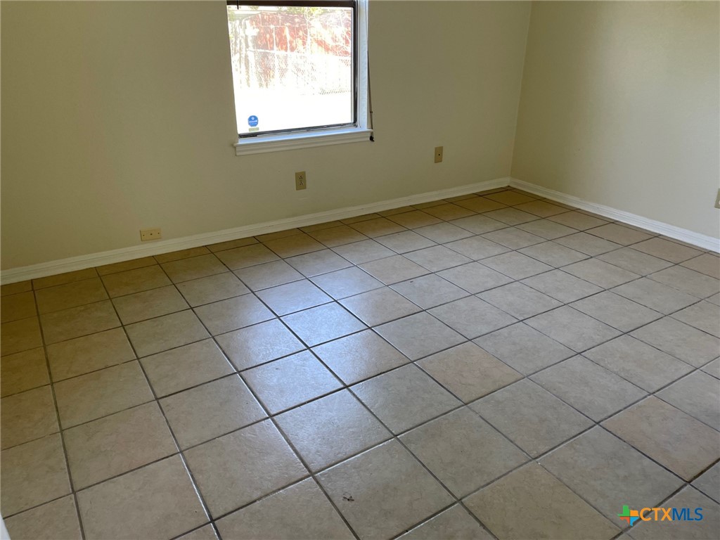 2403 Hunt Drive Property Photo 13