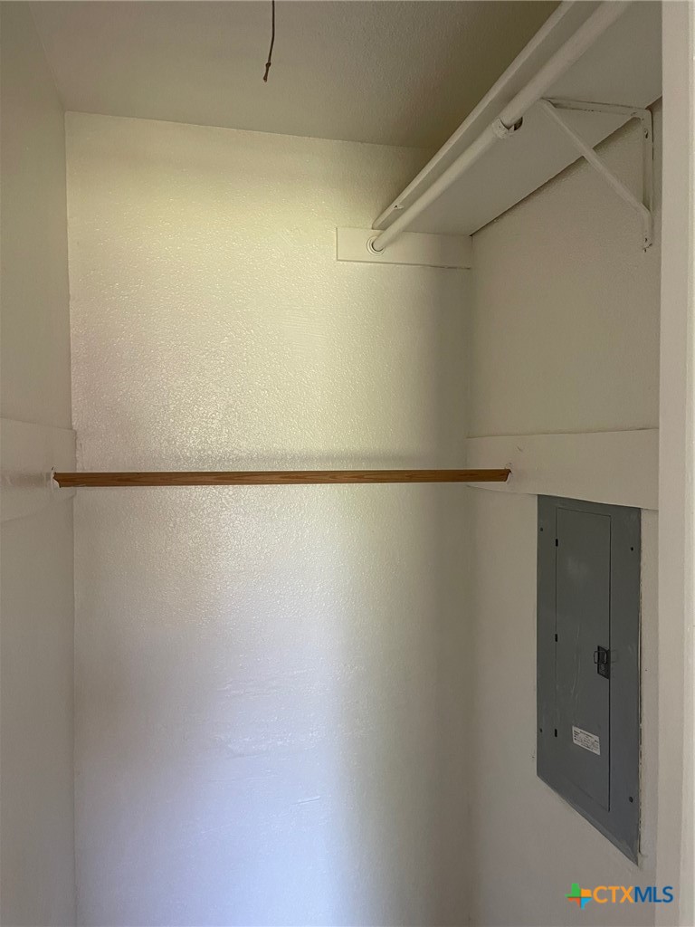 2403 Hunt Drive Property Photo 19