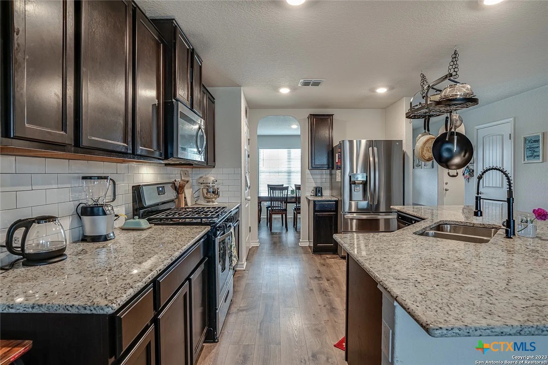 9654 Holly Patch Property Photo 10