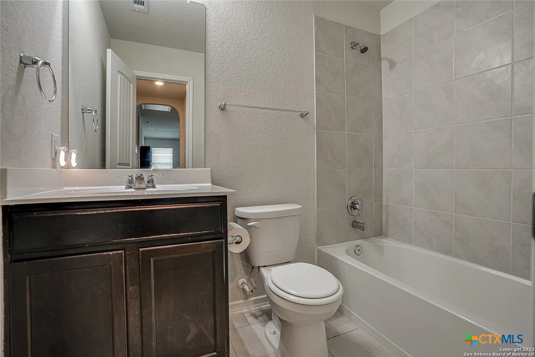 9654 Holly Patch Property Photo 16