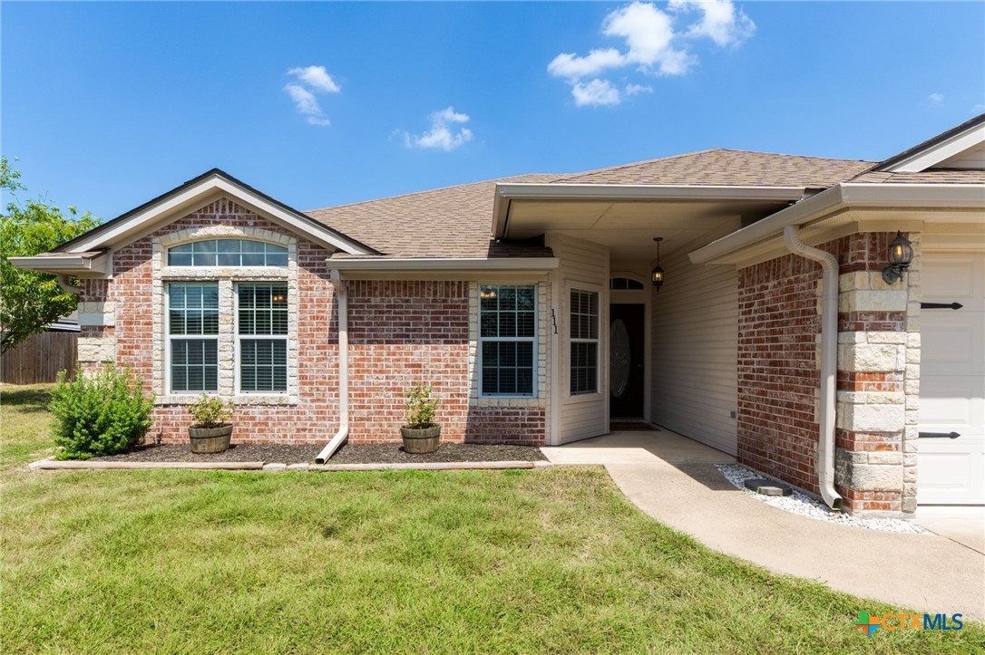 111 Kathy Street Property Photo 5