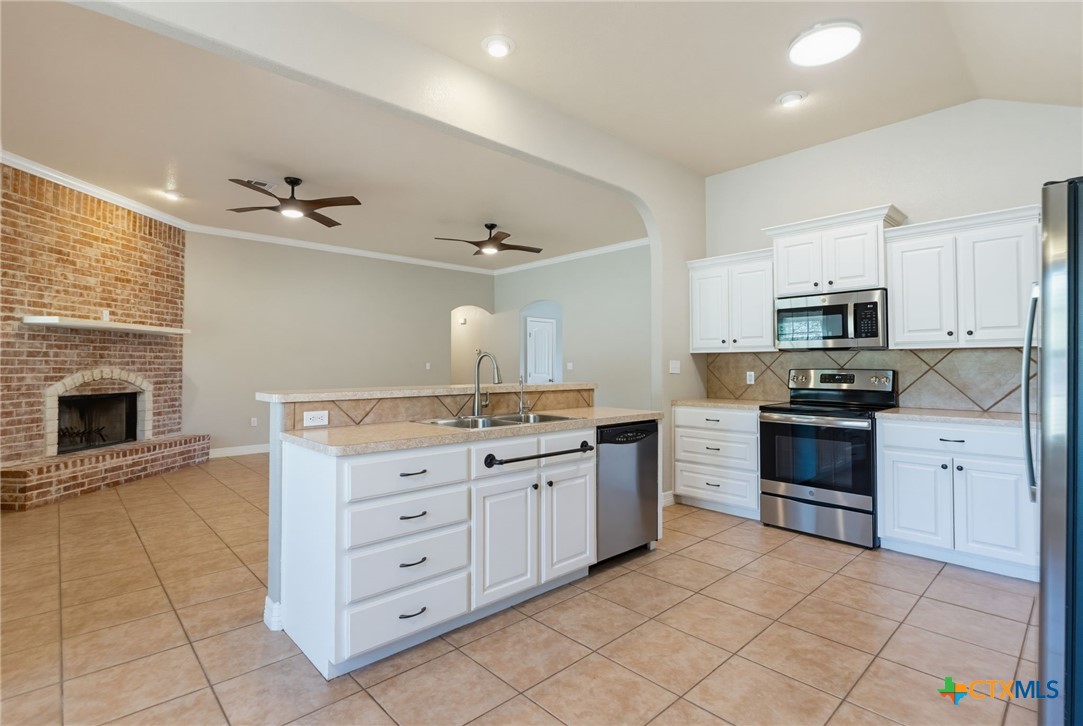 111 Kathy Street Property Photo 7