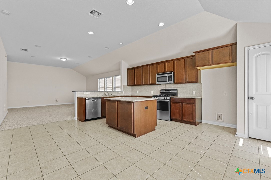 185 Silver Maple Property Photo 25