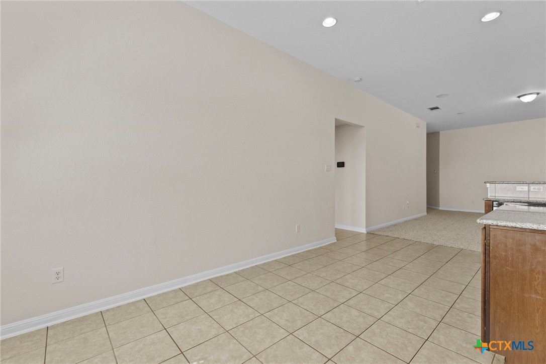 185 Silver Maple Property Photo 26