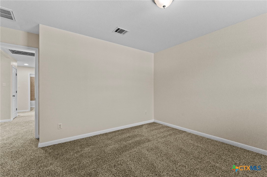 185 Silver Maple Property Photo 30