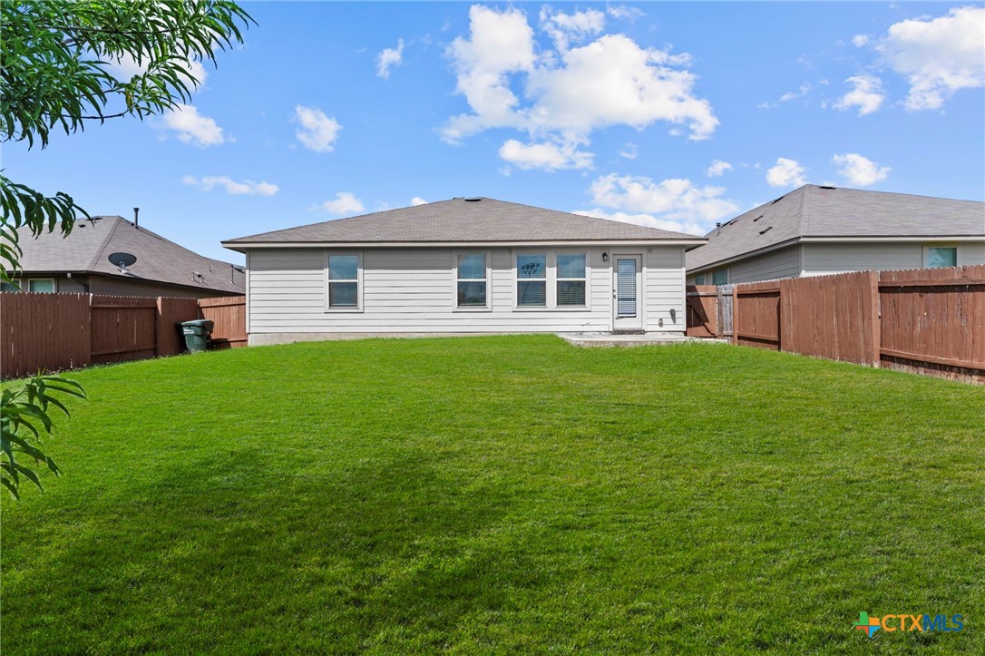 185 Silver Maple Property Photo 35
