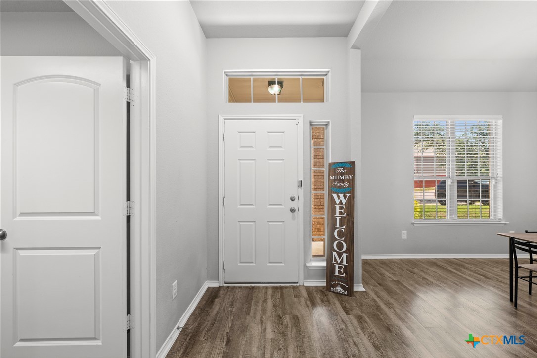 706 Hobby Road Property Photo 14